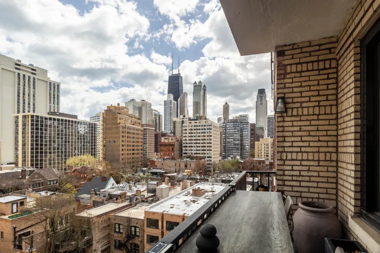 New York City Real Estate | View 1255 N State, 8J | room 20 | View 21