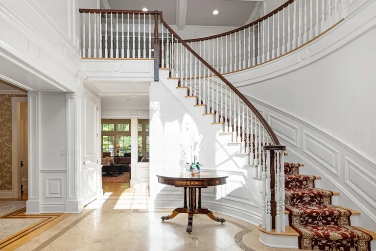 New York City Real Estate | View 27 Sheppard Drive | 7 Beds, 8 Baths | View 1