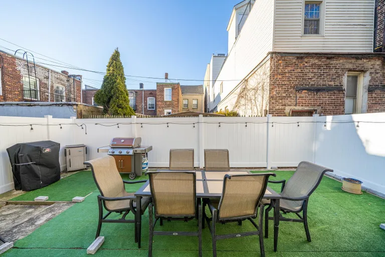 Jersey City/Hoboken Real Estate | View 207 Ogden Ave Unit#, 5 (3R) | room 20 | View 21