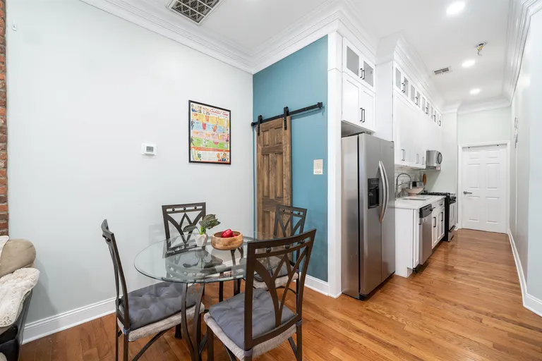 Jersey City/Hoboken Real Estate | View 207 Ogden Ave Unit#, 5 (3R) | room 10 | View 11