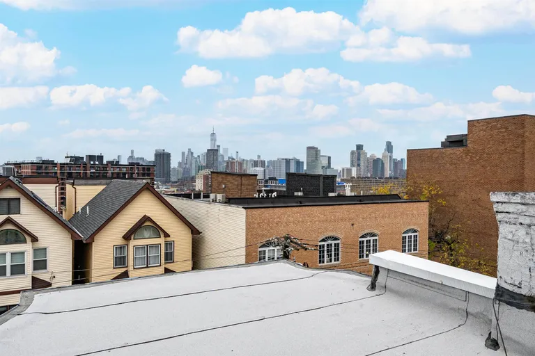 Jersey City/Hoboken Real Estate | View 207 Ogden Ave Unit#, 5 (3R) | room 17 | View 18