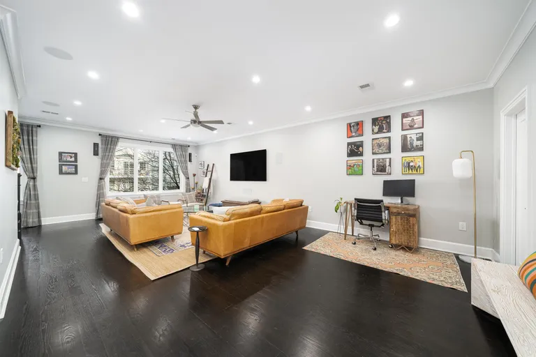 New York City Real Estate | View 18 Cambridge Ave Unit# 2 | room 5 | View 6