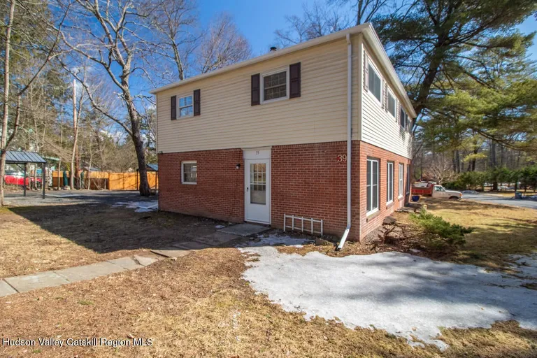 Hudson Valley Real Estate | View 39 Tannery Brook Rd | 3 Beds, 1 Bath | View 1