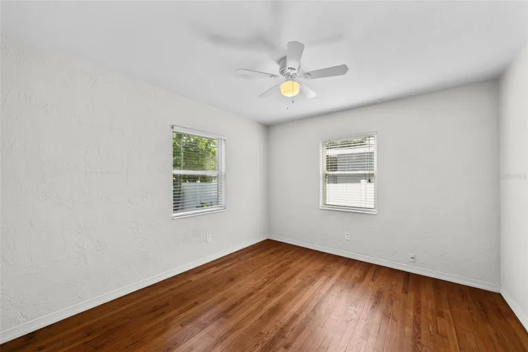 New York City Real Estate | View 4321 25th Avenue N | room 18 | View 19