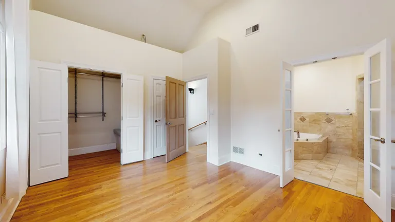 New York City Real Estate | View 1331 W Wellington | room 10 | View 11