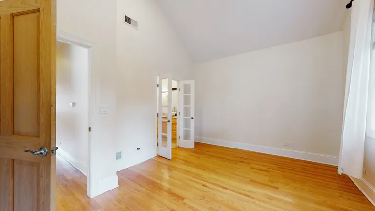 New York City Real Estate | View 1331 W Wellington | room 11 | View 12