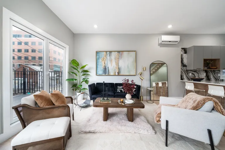 Jersey City/Hoboken Real Estate | View 22 Perrine Ave Unit# 2 | room 6 | View 7