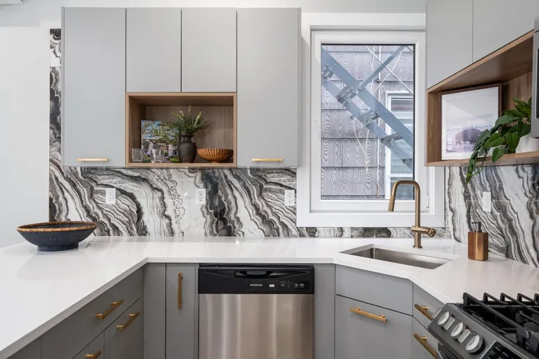 Jersey City/Hoboken Real Estate | View 22 Perrine Ave Unit# 2 | room 2 | View 3