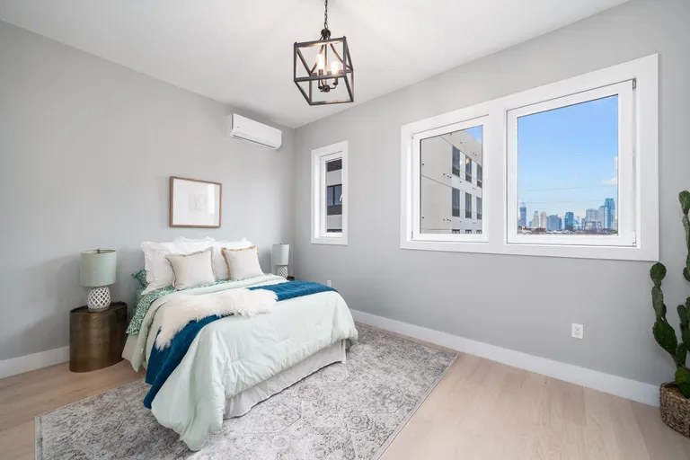 Jersey City/Hoboken Real Estate | View 22 Perrine Ave Unit# 2 | room 17 | View 18