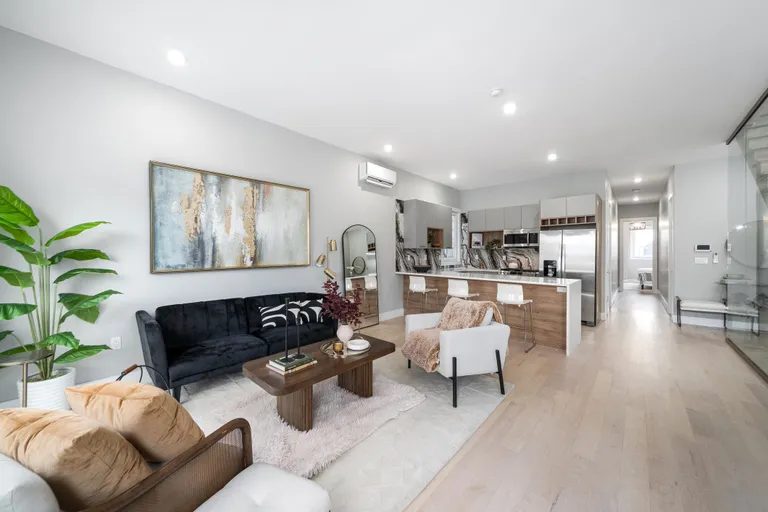 Jersey City/Hoboken Real Estate | View 22 Perrine Ave Unit# 2 | room 4 | View 5
