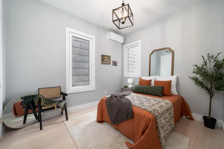 Jersey City/Hoboken Real Estate | View 22 Perrine Ave Unit# 2 | room 8 | View 9