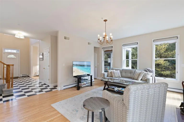Westchester Real Estate | View 1 Riverview Court | room 48 | View 49