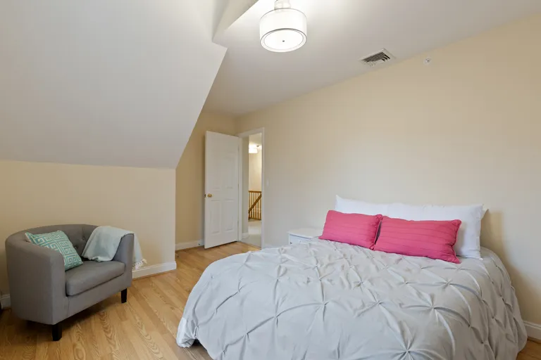 Westchester Real Estate | View 1 Riverview Court | 031 | View 31