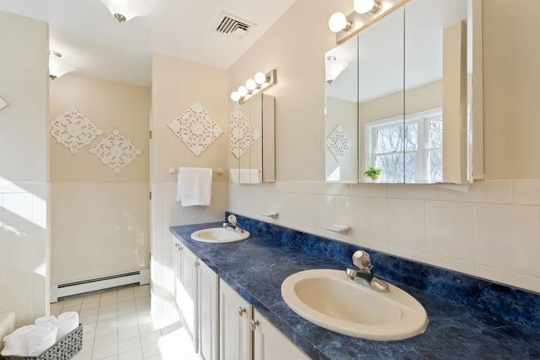 Westchester Real Estate | View 1 Riverview Court | 021 | View 21