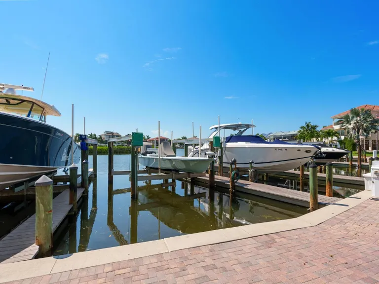 Sarasota/St. Petersburg Real Estate | View 12313 Baypointe Terrace | room 45 | View 46