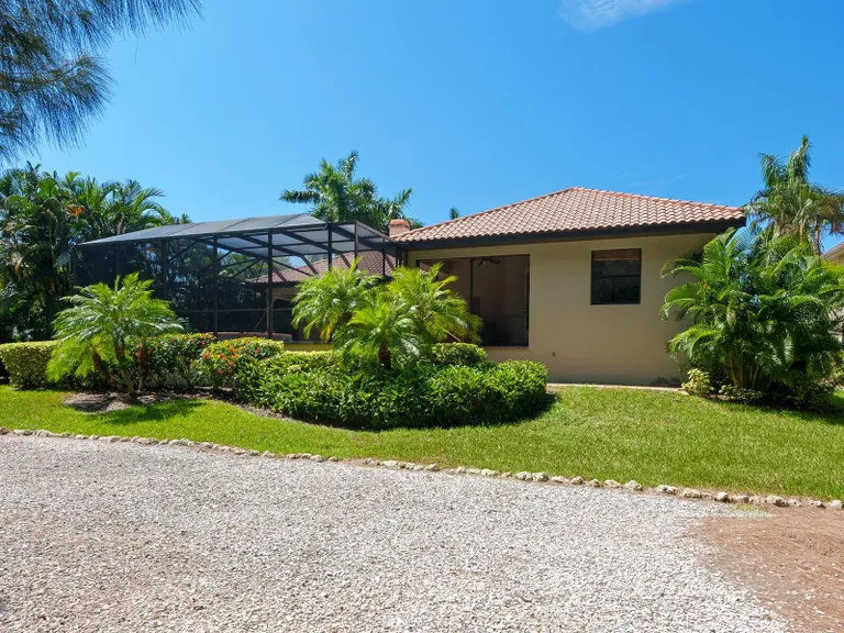Sarasota/St. Petersburg Real Estate | View 12313 Baypointe Terrace | room 39 | View 40