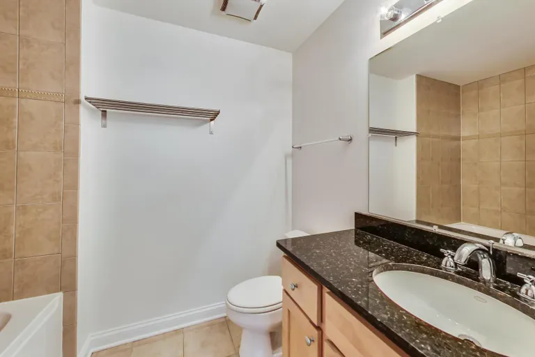 New York City Real Estate | View 2025 S Indiana, 409 | room 12 | View 13