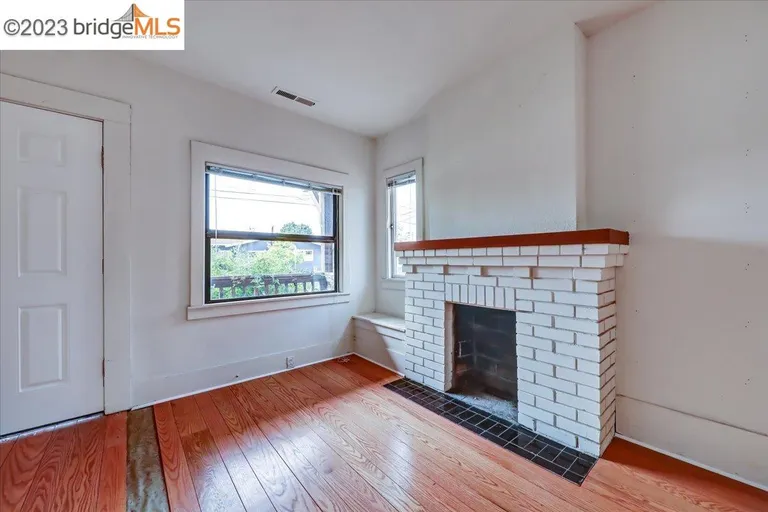 New York City Real Estate | View 1345 Ward St | room 17 | View 18