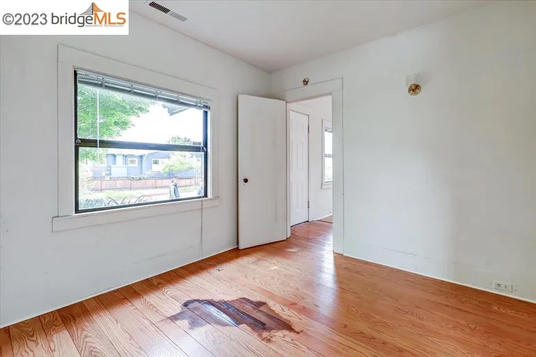 New York City Real Estate | View 1345 Ward St | room 26 | View 27