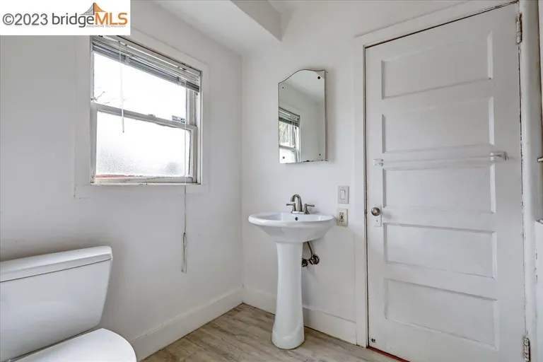 New York City Real Estate | View 1345 Ward St | room 22 | View 23