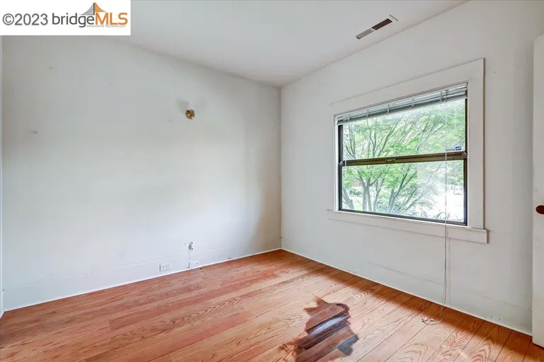 New York City Real Estate | View 1345 Ward St | room 25 | View 26