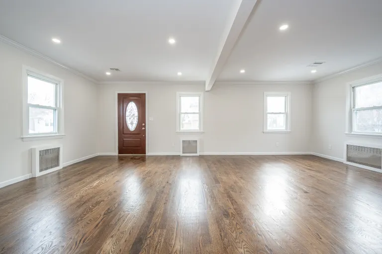 New York City Real Estate | View 32 Rippowam Road | MTZ_1574 | View 4