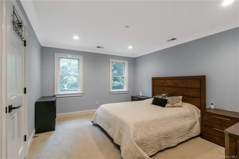 New York City Real Estate | View 2 Taylor Road | room 22 | View 23