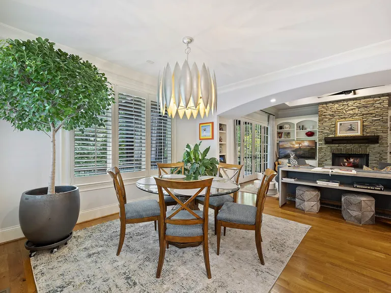 New York City Real Estate | View 2414 Island Lake Drive | Breakfast Area | View 15