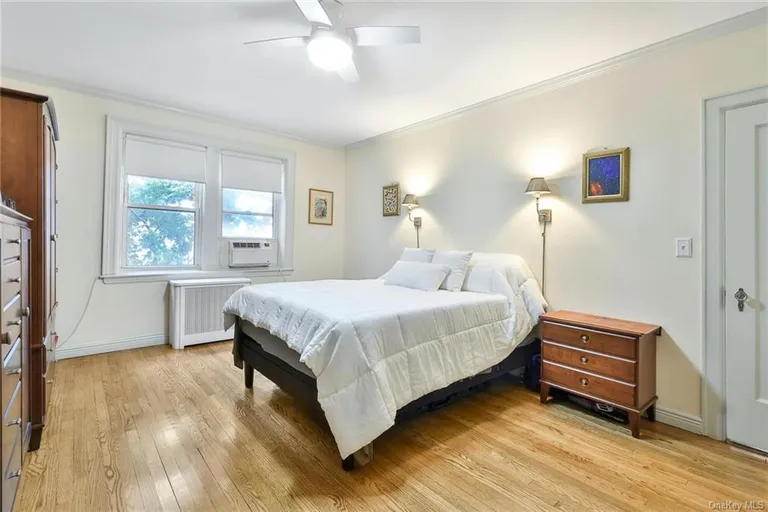 New York City Real Estate | View 294 Bronxville Road #5F | room 11 | View 12