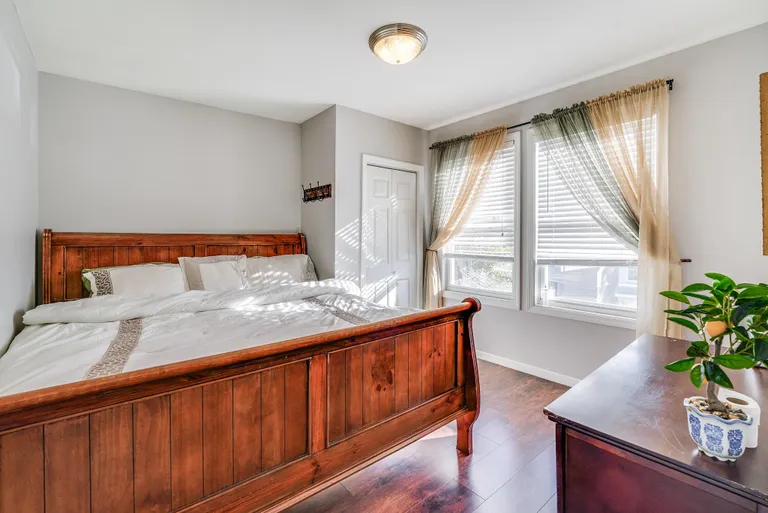 New York City Real Estate | View 22 Jewett Ave | room 12 | View 13