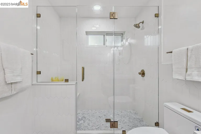 New York City Real Estate | View 1059 Euclid Ave | room 19 | View 20