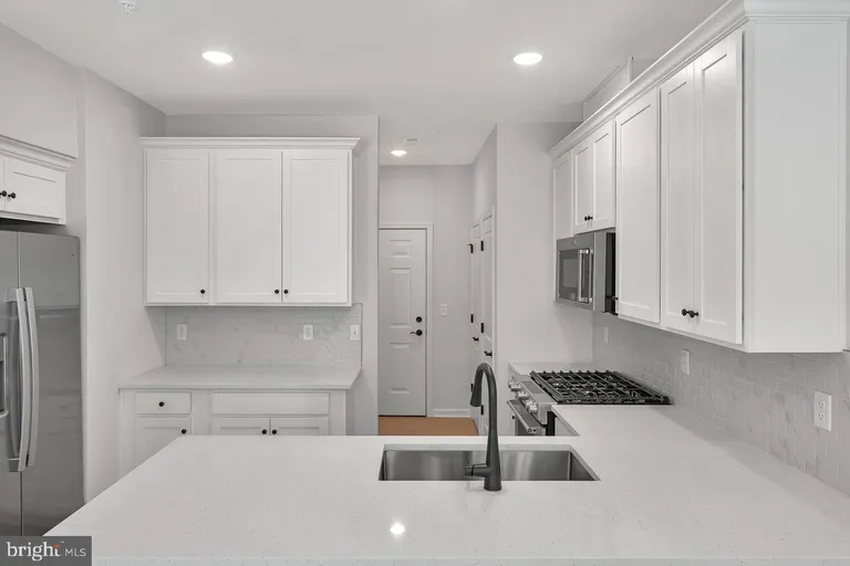 Central NJ/Bucks County, PA Real Estate | View 710 Parker Boulevard | room 7 | View 8