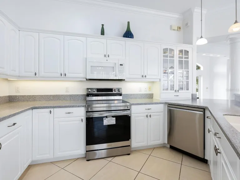 Sarasota/St. Petersburg Real Estate | View 12317 Baypointe Terrace | room 14 | View 15