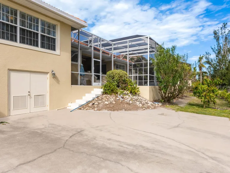 Sarasota/St. Petersburg Real Estate | View 12317 Baypointe Terrace | room 35 | View 36
