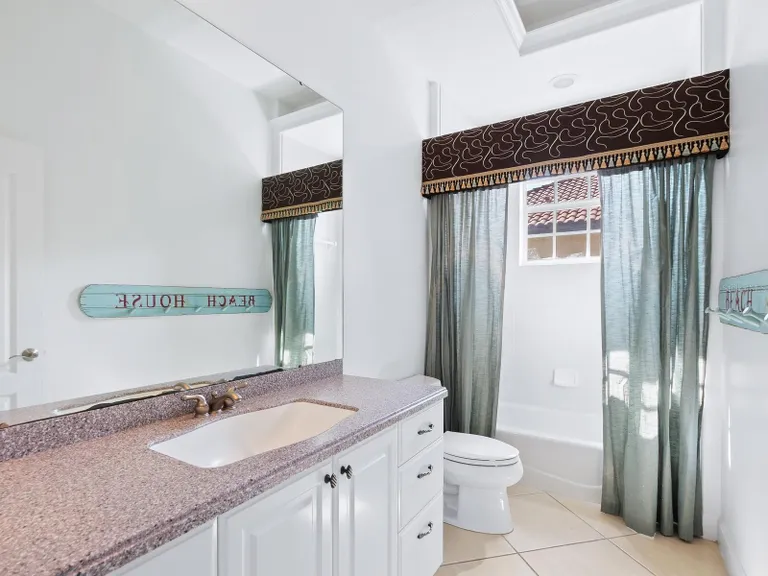 Sarasota/St. Petersburg Real Estate | View 12317 Baypointe Terrace | room 23 | View 24