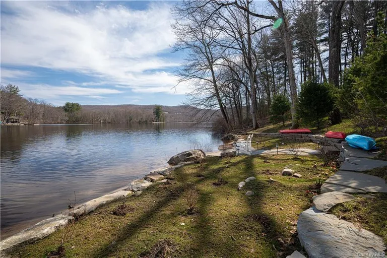 New York City Real Estate | View 24 Beaver Pond Road | Lakefront Water Access (Lot 5) | View 19
