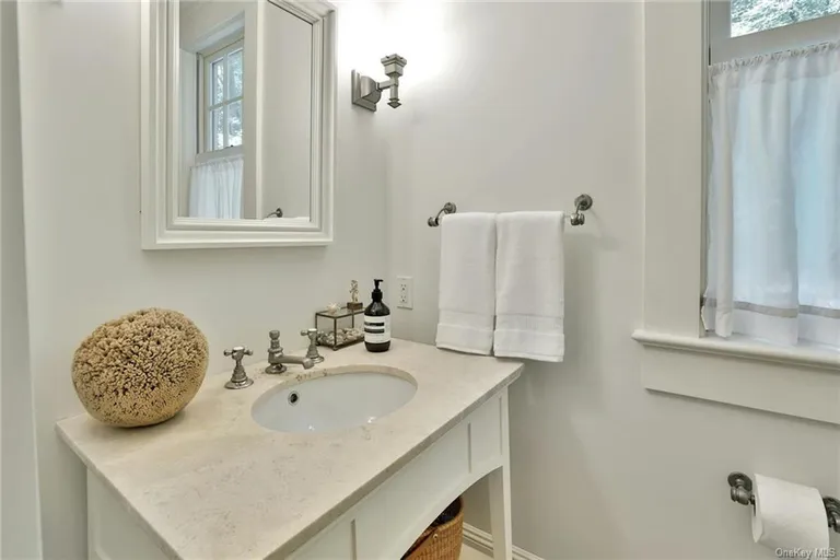 Rockland/Orange/NJ Real Estate | View 112 &114 Camp Hill Road | room 14 | View 15