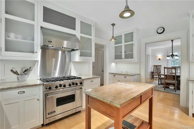 Rockland/Orange/NJ Real Estate | View 112 &114 Camp Hill Road | room 9 | View 10