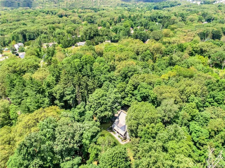 Rockland/Orange/NJ Real Estate | View 112 &114 Camp Hill Road | room 33 | View 34
