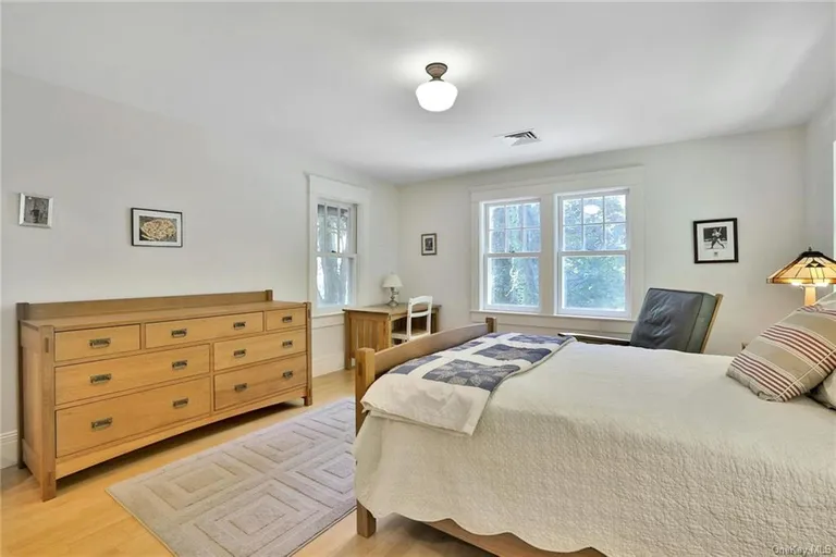 Rockland/Orange/NJ Real Estate | View 112 &114 Camp Hill Road | room 24 | View 25