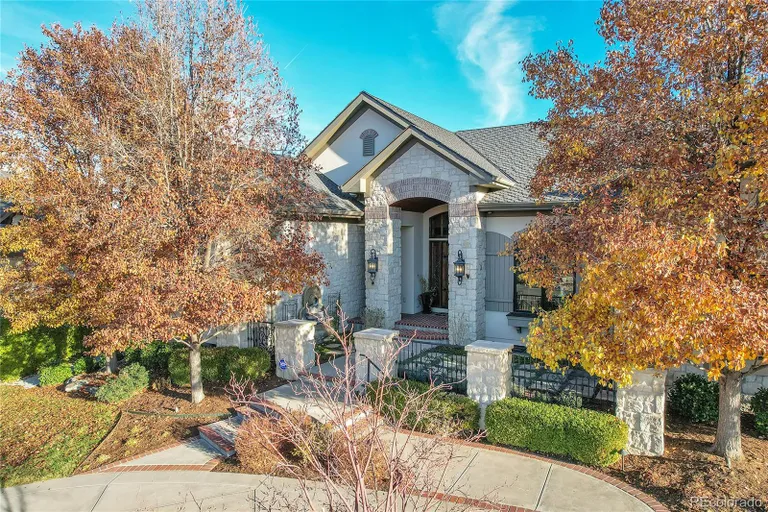 Denver Real Estate | View 5960 S Watson Lane | 5 Beds, 5 Baths | View 1