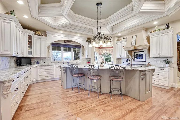 Denver Real Estate | View 5960 S Watson Lane | room 8 | View 9