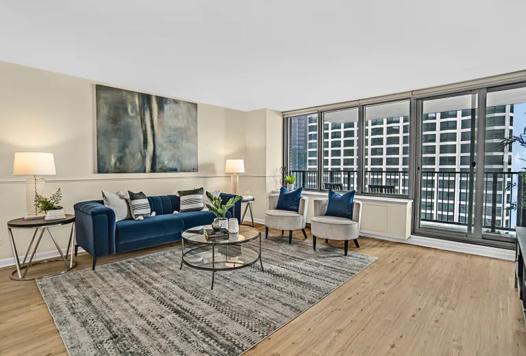 New York City Real Estate | View 400 E Randolph, 3129 | room 2 | View 3