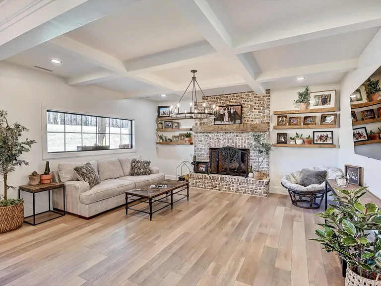 New York City Real Estate | View 1525 Shinnville Road | room 3 | View 4