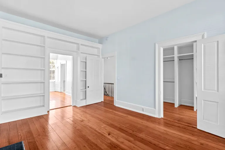 New York City Real Estate | View 117 West Gaston Street | room 21 | View 22