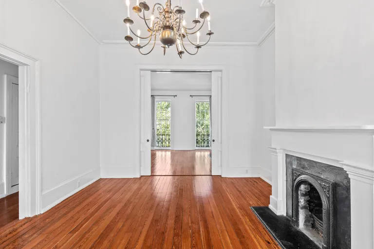 New York City Real Estate | View 117 West Gaston Street | room 7 | View 8