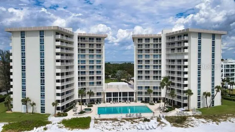 New York City Real Estate | View 2295 Gulf Of Mexico Drive | room 3 | View 4