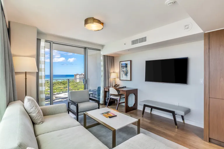 New York City Real Estate | View 2139 Kuhio Avenue, #1812 | room 4 | View 5