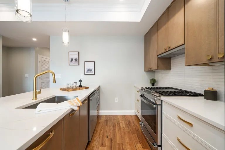 New York City Real Estate | View 234 South St Unit# 2 | room 6 | View 7