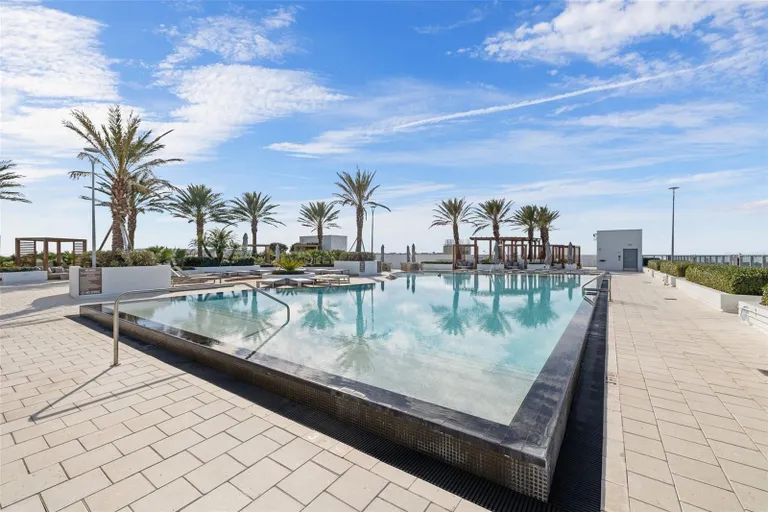 Sarasota/St. Petersburg Real Estate | View 5120 Marina Way #2205 | room 32 | View 33